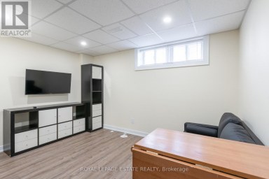 5 BARLOW ROAD Toronto (Woburn) Ontario photo 9
