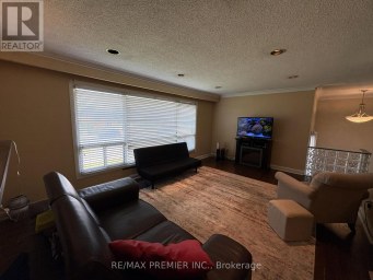 2979 WESTON ROAD Toronto (Humberlea-Pelmo Park) Ontario photo 5