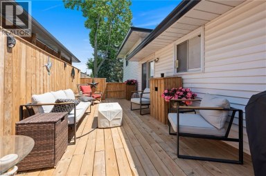 25 LAKEVIEW Avenue Port Dover Ontario photo 25