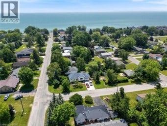 25 LAKEVIEW Avenue Port Dover Ontario photo 4