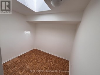 UPPER - 879A WILSON AVENUE Toronto (Downsview-Roding-CFB) Ontario photo 8
