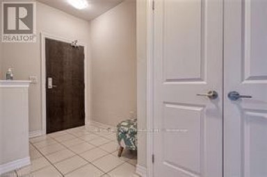 204 - 272 GEORGIAN DRIVE Oakville (RO River Oaks) Ontario photo 3