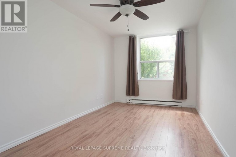 111 - 70 OLD SHEPPARD AVENUE, Toronto (Pleasant View), Ontario, M2J3L6