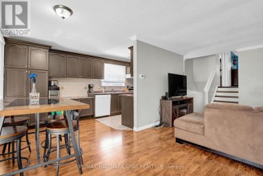 16 AUSTEN LANE Barrie (Letitia Heights) Ontario photo 6