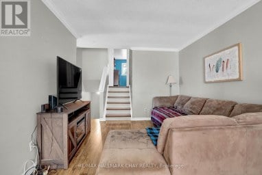16 AUSTEN LANE Barrie (Letitia Heights) Ontario photo 8