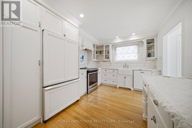 481 ANTHONY DRIVE Oakville (OO Old Oakville) Ontario photo 9