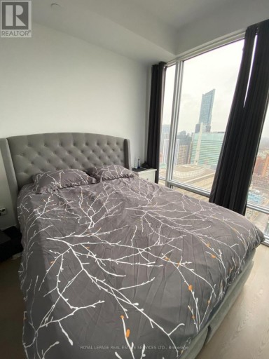 2703 - 488 UNIVERSITY AVENUE, Toronto (Kensington-Chinatown), Ontario, M5G0C1