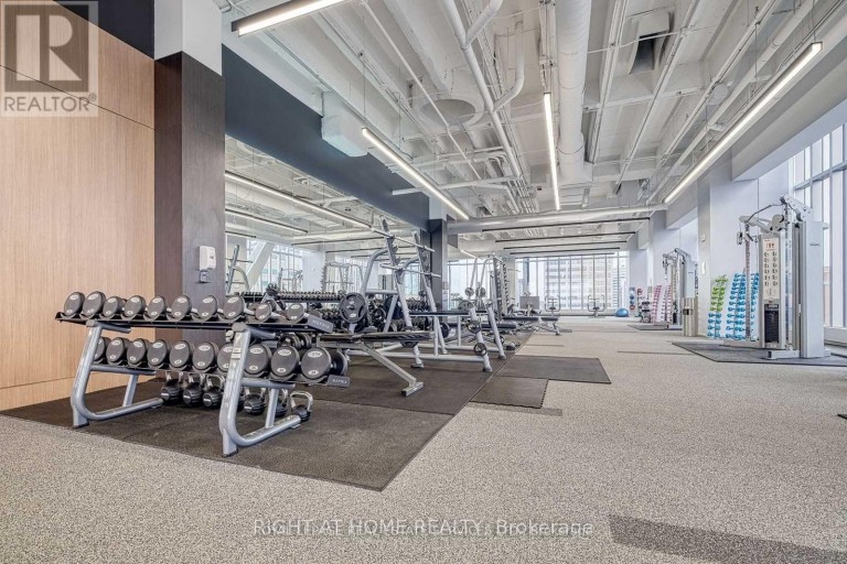 2703 - 488 UNIVERSITY AVENUE, Toronto (Kensington-Chinatown), Ontario, M5G0C1