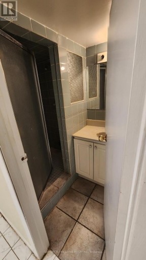 MAIN - 1155 DUNDAS STREET W, Toronto (Trinity-Bellwoods), Ontario, M6J1X3