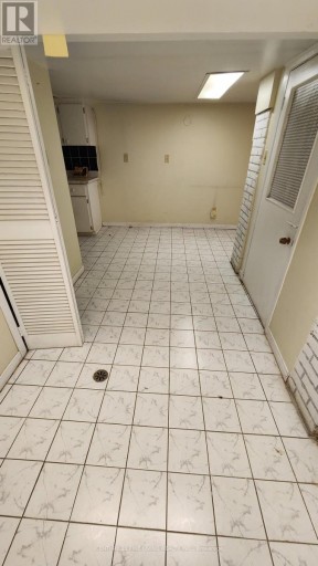 MAIN - 1155 DUNDAS STREET W, Toronto (Trinity-Bellwoods), Ontario, M6J1X3