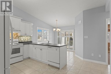 2094 DENVIEW AVENUE London North (North S) Ontario photo 11
