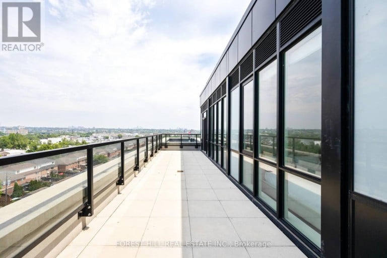 1009 - 2300 ST. CLAIR AVENUE W, Toronto (Junction Area), Ontario, M6N0B3