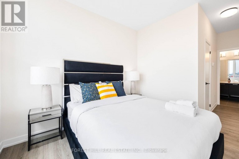 1009 - 2300 ST. CLAIR AVENUE W, Toronto (Junction Area), Ontario, M6N0B3