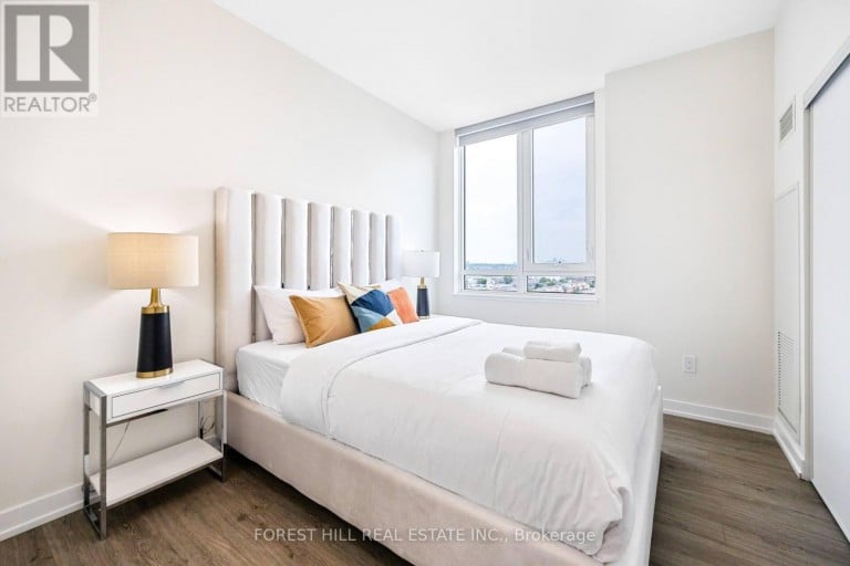 1009 - 2300 ST. CLAIR AVENUE W, Toronto (Junction Area), Ontario, M6N0B3