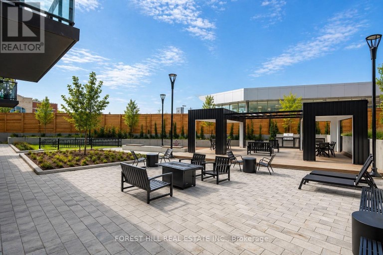 1009 - 2300 ST. CLAIR AVENUE W, Toronto (Junction Area), Ontario, M6N0B3
