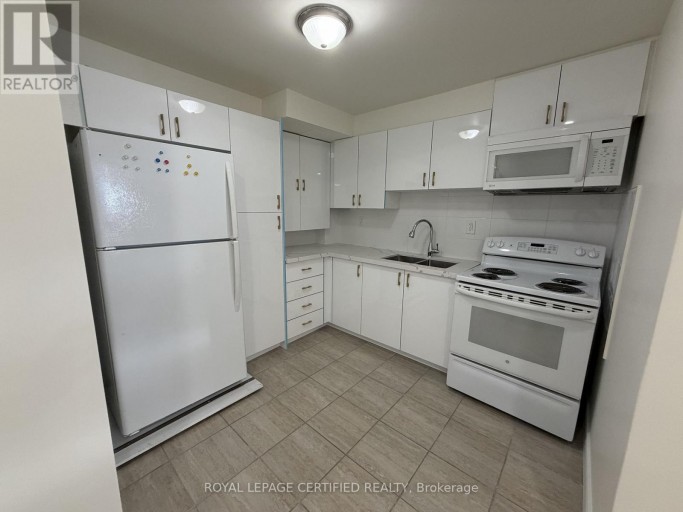 BSMT - 61 EAGLEGLEN WAY, Hamilton (Carpenter), Ontario, L9B0C5
