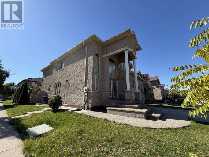 BSMT - 61 EAGLEGLEN WAY, Hamilton (Carpenter), Ontario, L9B0C5