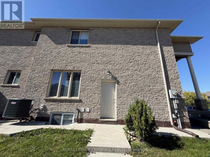 BSMT - 61 EAGLEGLEN WAY, Hamilton (Carpenter), Ontario, L9B0C5