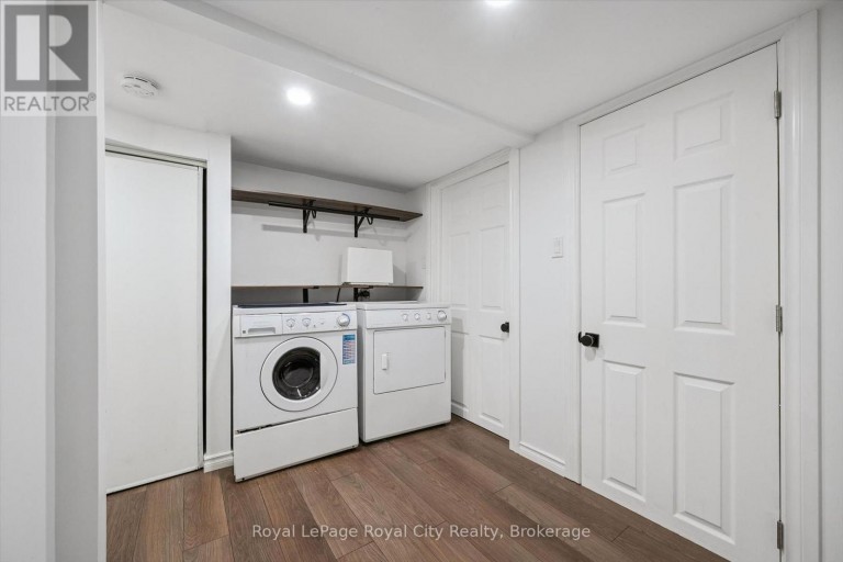 300 AUDEN ROAD, Guelph (Grange Road), Ontario, N1E6S3
