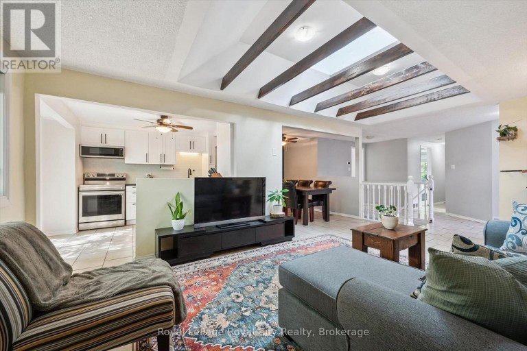 300 AUDEN ROAD, Guelph (Grange Road), Ontario, N1E6S3