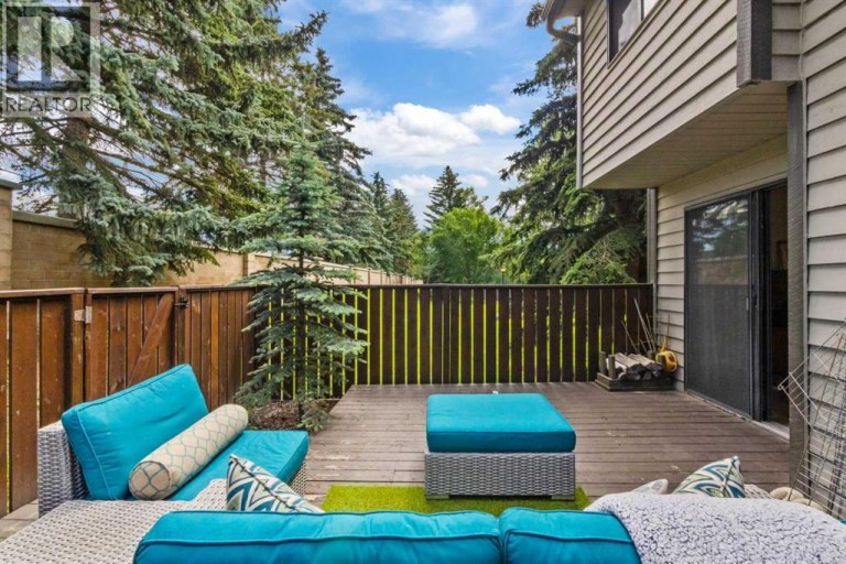 16, 140 Point Drive NW, Calgary, Alberta, T3B4W3