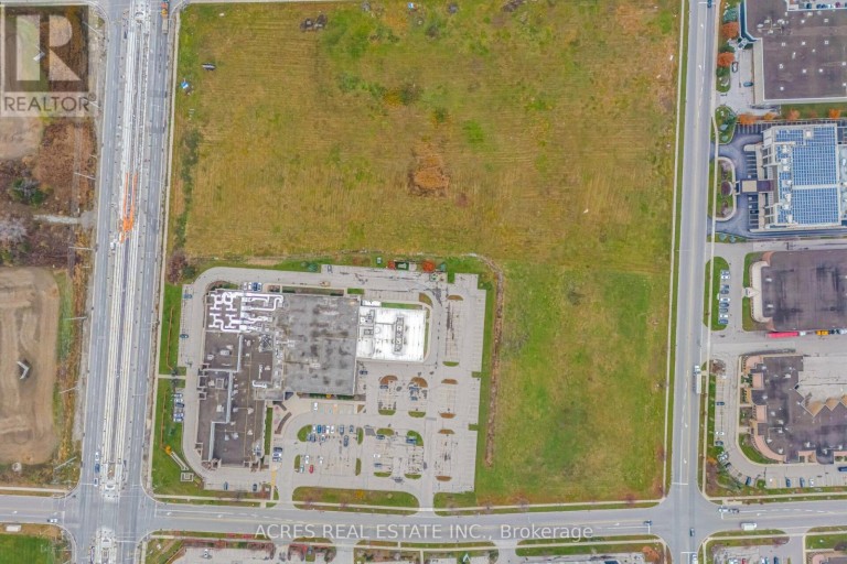 70 SUPERIOR BOULEVARD, Mississauga (Gateway), Ontario, L5T2X9