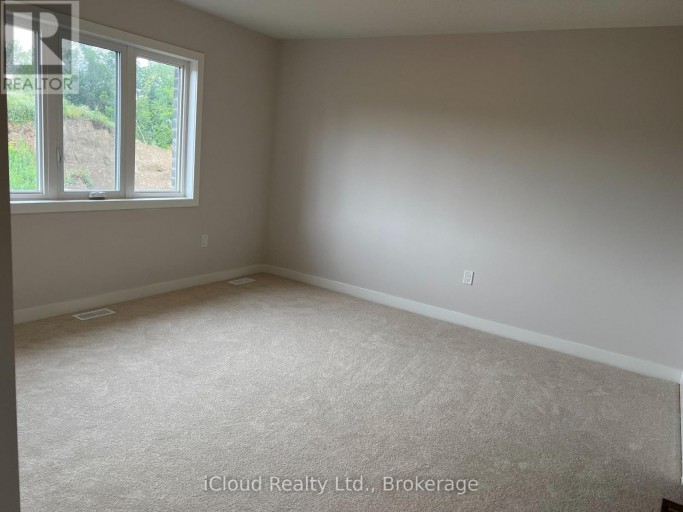 14 BIRD STREET E, Norfolk (Simcoe), Ontario, N3Y0G9