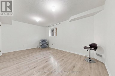 A5 - 110 ACTIVA AVENUE Kitchener Ontario photo 34