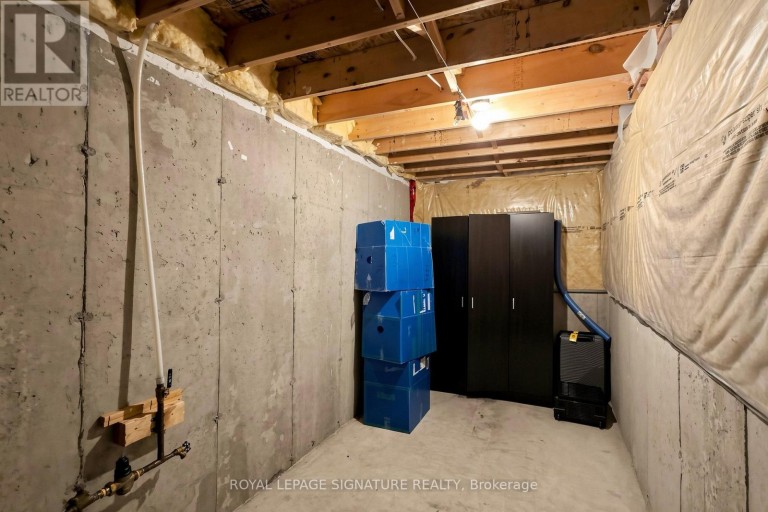 A5 - 110 ACTIVA AVENUE, Kitchener, Ontario, N2E4K4