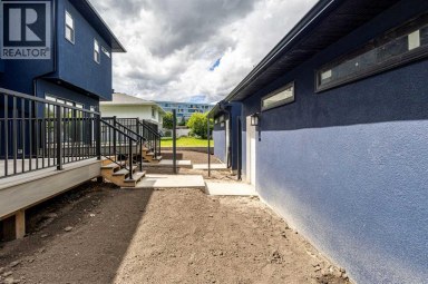 2424 25 Avenue NW Calgary Alberta photo 44