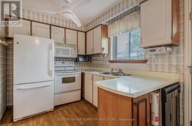 754 EAGLEMOUNT CRESCENT Mississauga (Erindale) Ontario photo 14