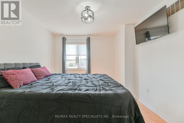 9 ACADEMY AVENUE, Wasaga Beach, Ontario, L9Z1J4