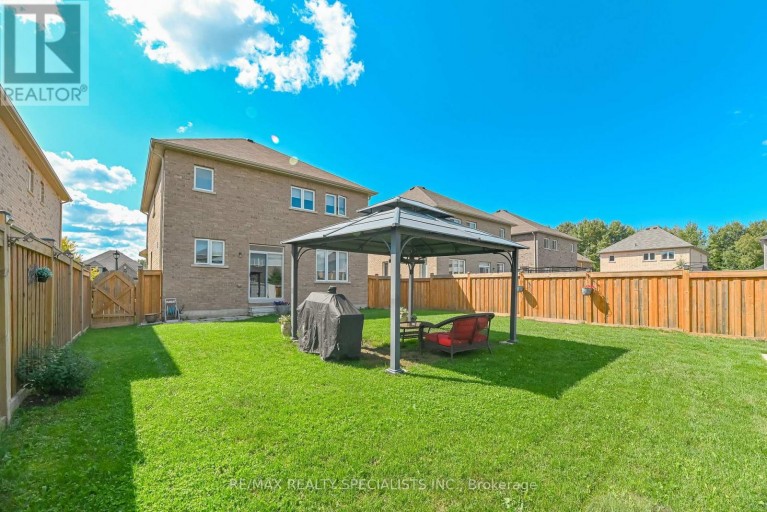 9 ACADEMY AVENUE, Wasaga Beach, Ontario, L9Z1J4