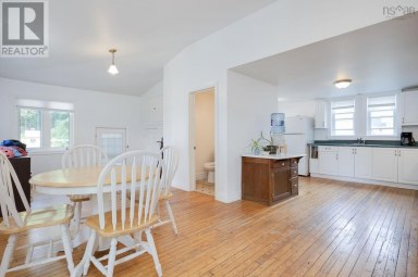 118 Belcher Street Kentville Nova Scotia photo 7