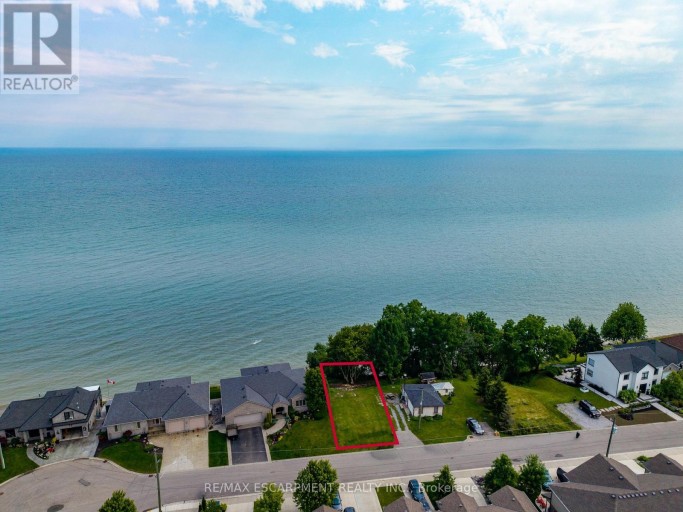 138 BROWN STREET, Norfolk (Port Dover), Ontario, N0A1N7