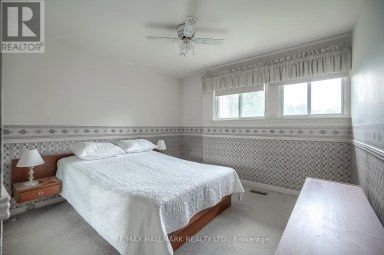 24 - 94 GEORGE HENRY BOULEVARD Toronto (Henry Farm) Ontario photo 24