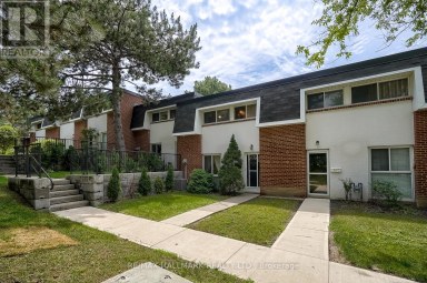 24 - 94 GEORGE HENRY BOULEVARD Toronto (Henry Farm) Ontario photo 3