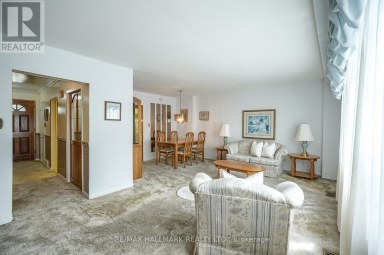 24 - 94 GEORGE HENRY BOULEVARD Toronto (Henry Farm) Ontario photo 8