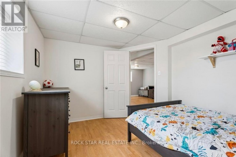56 GOLDEN ACRES DRIVE, West Lincoln (Smithville), Ontario, L0R2A0