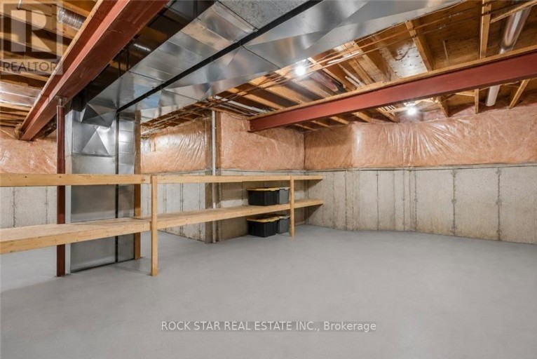 56 GOLDEN ACRES DRIVE, West Lincoln (Smithville), Ontario, L0R2A0