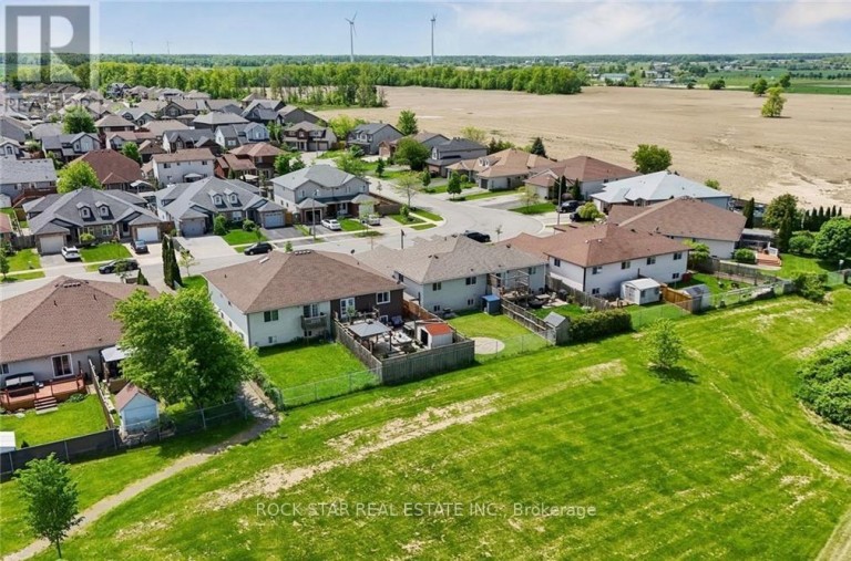 56 GOLDEN ACRES DRIVE, West Lincoln (Smithville), Ontario, L0R2A0