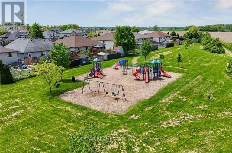56 GOLDEN ACRES DRIVE, West Lincoln (Smithville), Ontario, L0R2A0