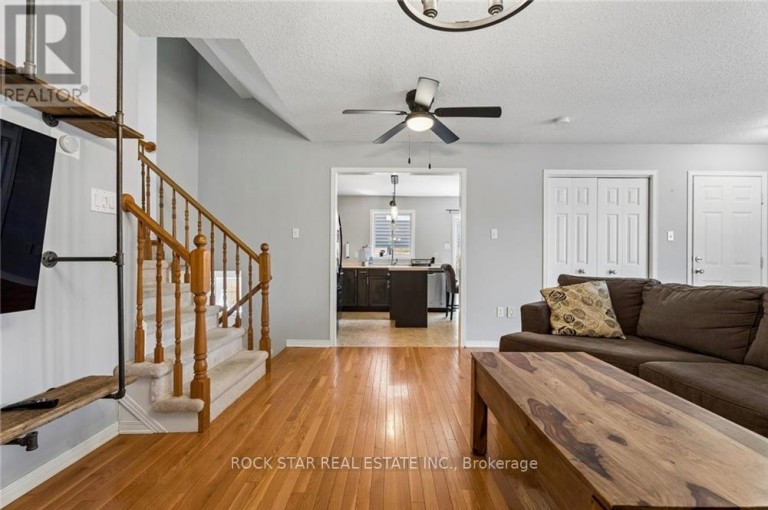 56 GOLDEN ACRES DRIVE, West Lincoln (Smithville), Ontario, L0R2A0