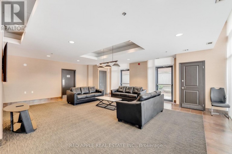 204 - 872 SHEPPARD AVENUE W, Toronto (Bathurst Manor), Ontario, L6A2Y8