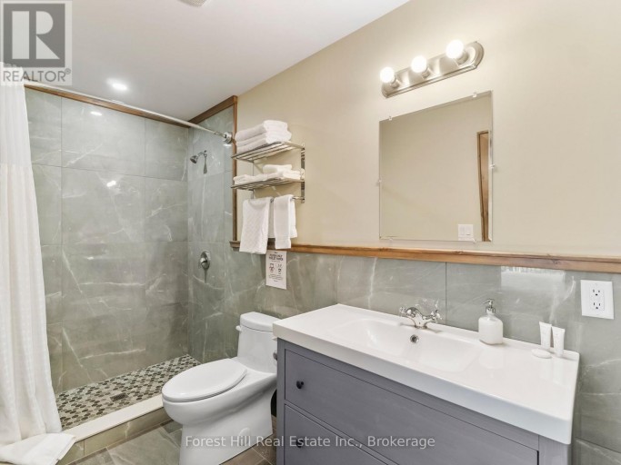 1326 KAWAGAMA LAKE ROAD, Algonquin Highlands (Sherborne), Ontario, P0A1E0