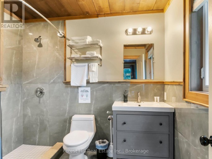 1326 KAWAGAMA LAKE ROAD, Algonquin Highlands (Sherborne), Ontario, P0A1E0