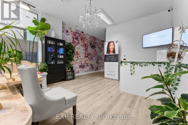 MAIN - 213 LAKESHORE ROAD E Mississauga (Port Credit) Ontario photo 1
