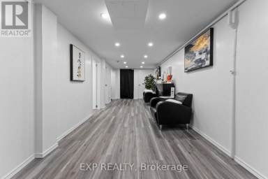 MAIN - 213 LAKESHORE ROAD E Mississauga (Port Credit) Ontario photo 15