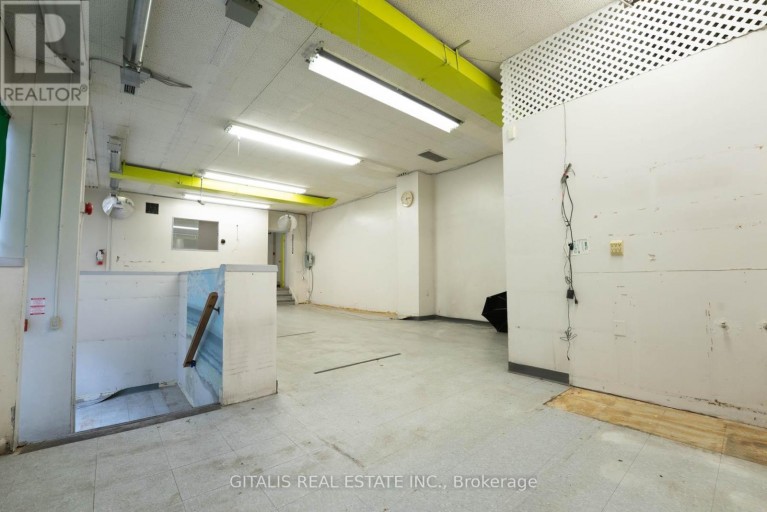VS - 160 SPRINGHURST AVENUE, Toronto (South Parkdale), Ontario, M6K1C2