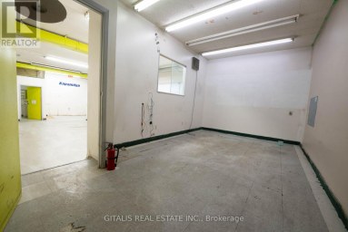 VS - 160 SPRINGHURST AVENUE Toronto (South Parkdale) Ontario photo 3